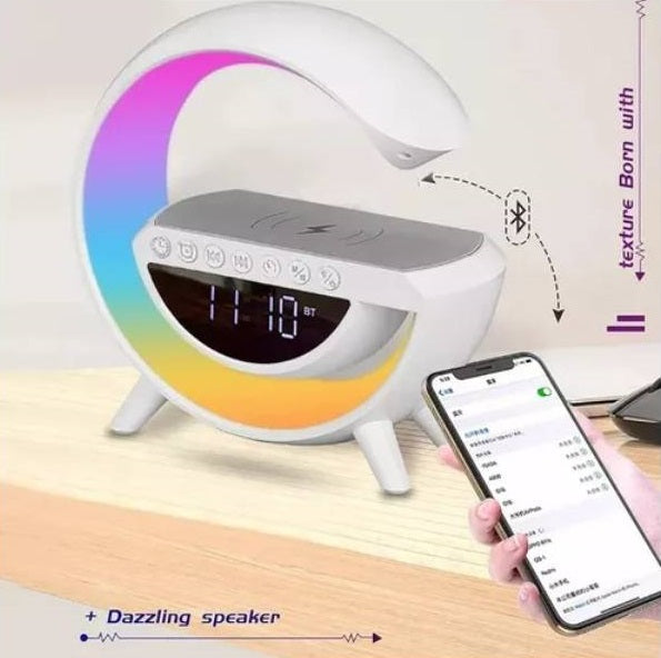Lámpara Rgb Parlante Bluetooth con Cargador Inalámbrico BT2307